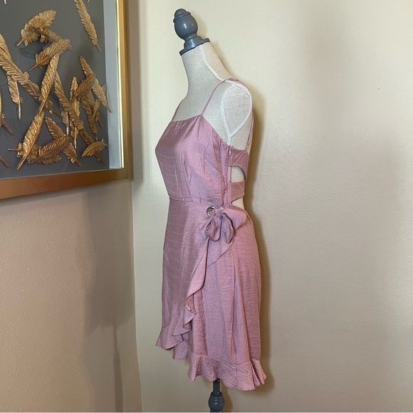 Selfie Leslie Peoria Cami Strap Wrap Dress Blush - Picture 7 of 10